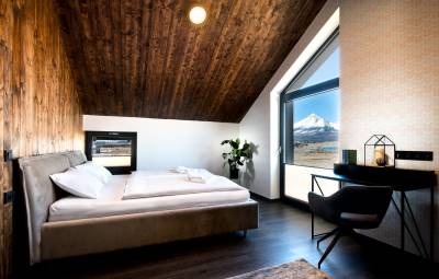 Spálňa s manželskou posteľou, Natur Resort - Chata Natura, Veľká Lomnica