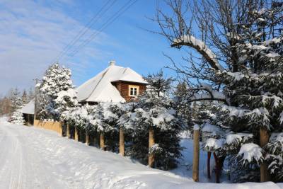 Exteriér ubytovania v zimných mesiacoch, Drevenica Za dedinou, Sihelné