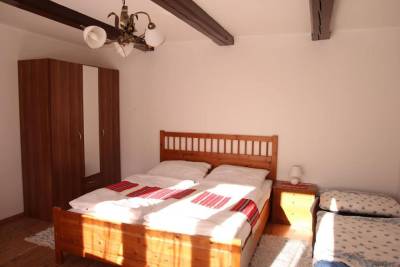 Izba s manželskou posteľou, Chalúpka v Ždiari, Ždiar