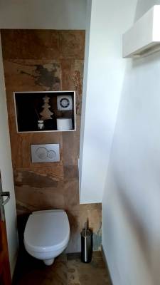 Kúpeľňa s toaletou, Apartmán 17, Vysoké Tatry