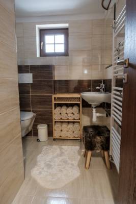 Kúpeľňa s toaletou, Chata Marguška - u Fera, Oščadnica