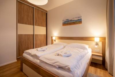 Spálňa s manželskou posteľou, Apartmán Hrebienok D4, Vysoké Tatry